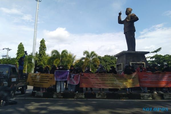 Aksi di Patung Soekarno Boyolali, APPM: Hapus Kekerasan pada Perempuan
