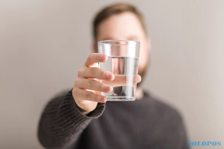 Tata Cara Sunnah Minum Air Zamzam di Rumah, Berikut Penjelasan