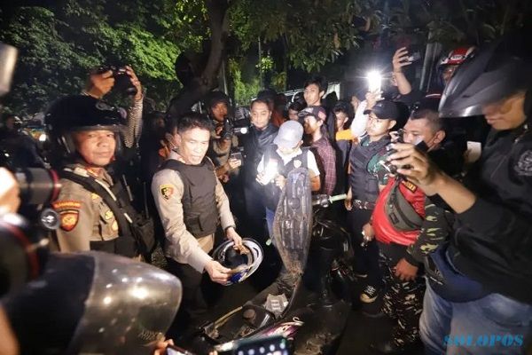 Operasi Gangster di Surabaya, 12 Remaja Bawa Sajam Ditangkap