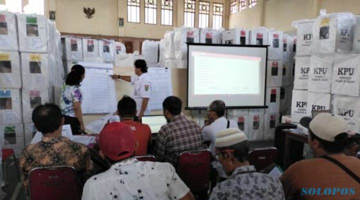 Sirekap Bermasalah Jelang Pilkada 2024, Hakim MK Peringatkan KPU