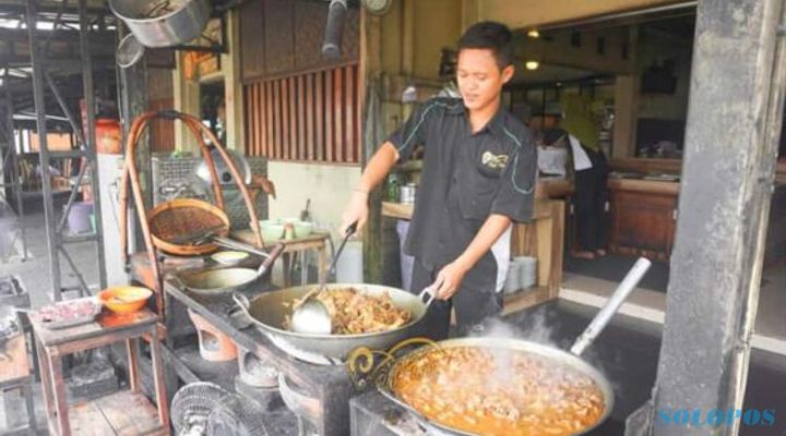Kuliner Legend Sate Klathak Pak Pong Yogyakarta Kian Moncer Berkat KUR BRI