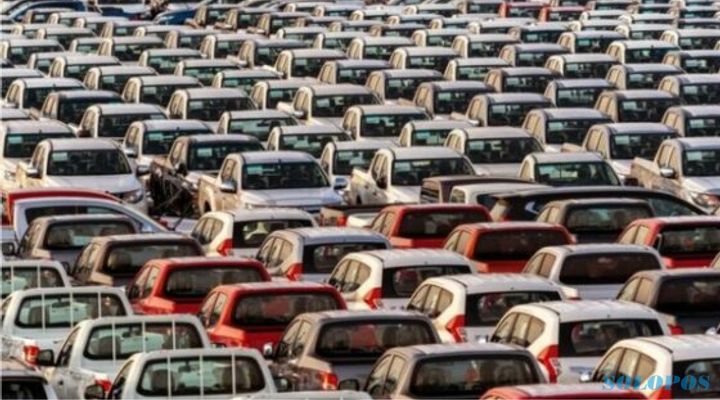 Pasar Lesu, Mobil Listrik Cina Menumpuk di Pelabuhan Eropa