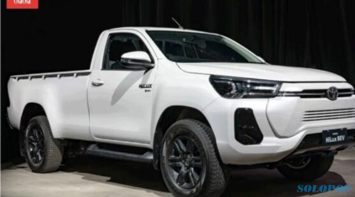 Mobil Toyota Hilux akan Kedatangan Keluarga Bermesin Listrik