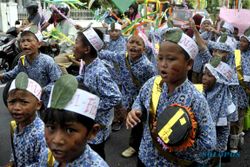 karnaval anak islam