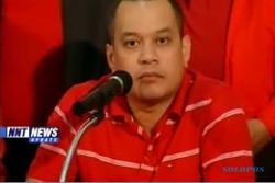 Pemimpin "kaus merah' menyerahkan diri