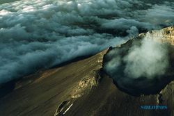 GUNUNG BROMO WASPADA : Aktivitas Vulkanik Naik, Wapadai Semburan Abu!