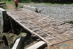 6 Bulan ambrol, jembatan Gemantar – Kaliancar tak diperbaiki