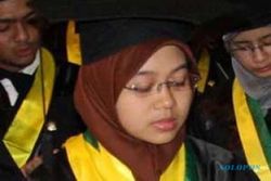 Riana Helmi, dokter termuda di Indonesia lulus dari FK UGM berumur 19 tahun 9 bulan