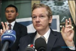 Pendiri Wikileaks ditahan polisi Inggris 