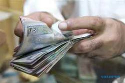 Ultah, Kuwait bagi-bagi Sembako dan uang Rp 36 triliun 