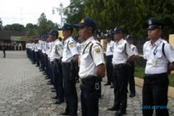 Satpam Diminta Pertajam Insting Kepolisian