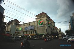 Pemkot kaji pengelolaan Pasar Singosaren setelah 2012