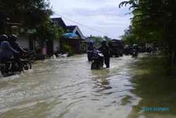 Dua kecamatan di Gresik terendam banjir