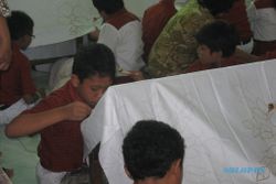 POTENSI WONOGIRI : Batik Wonogiren Masuk Pelajaran Sekolah