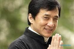 Jackie Chan Dituduh Sering Aniaya Kameraman