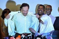 Anwar Ibrahim: Saya bukan orang di video seks itu 