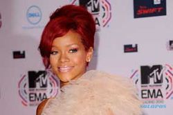 Rihanna dominasi nominasi 'Billboard Music Awards'