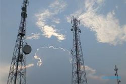 INFRASTRUKTUR SOLO : Warga Kenteng Semanggi Tuntut Pembongkaran Tower Telekomunikasi
