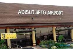Kemenhub: Bandara Adisutjipto tak mungkin dikembangkan