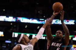 James gemilang, Heat bakar Celtics