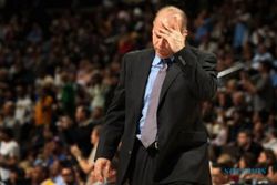 Detroit Pistons pecat pelatih