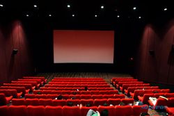 Pemerintah Belum Putuskan Buka Bioskop Akhir PPKM, Kenapa?
