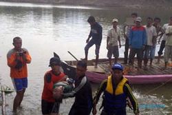 10 Korban tewas perahu terbalik Sungai Bengawan Solo telah ditemukan