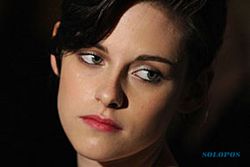 'Twilight' buat naluri keibuan Kristen Stewart muncul