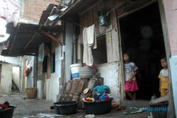 BANTUAN WARGA MISKIN : 96 Rumah Tak Layak Huni Terancam Tak Direnovasi