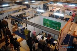 40 Perusahaan ikut job fair 2011