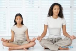 Cocokkah yoga untuk anak-anak?