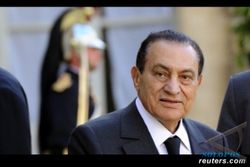 Hosni Mubarak dikabarkan koma 