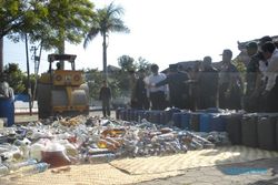 Polres Sukoharjo musnahkan ribuan liter Miras