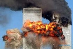 TRAGEDI WTC 9/11 : Jurnalis Ungkap Kejanggalan Tragedi 11 September 2001