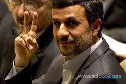 Ahmadinejad pidato, diplomat AS & Eropa tinggalkan sidang PBB