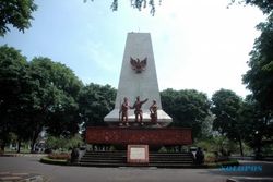 Monumen Banjarsari untuk arena balap sepeda, akses jalan dari empat arah ditutup