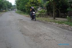 Perbaiki jalan, Trobayan digelontor Rp 250 Juta
