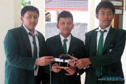 Siswa SMP Islam Al Azhar 21 bikin alat deteksi dini longsor