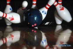 PEPARNAS 2016 : Jateng Kawinkan Emas Tenpin Bowling