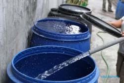   Kesbangpolinmas salurkan bantuan air bersih tahap II