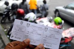 PENGELOLAAN PARKIR SOLO : Tarif Parkir Swasta di Solo Rp5.000-Rp10.000, Pemkot Tak Berkutik