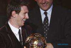 Raih Ballon d'Or, Messi Samai Rekor Platini