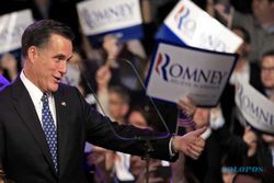 Mitt Romney Makin Kuat Jadi Penantang Obama