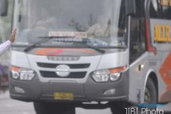 PENUMPANG TEWAS: Penumpang Tewas di Dalam Bus