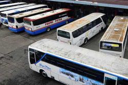 KENAIKAN HARGA BBM: Pengusaha Bus Keluhkan Ketidakjelasan Kenaikan Harga BBM 