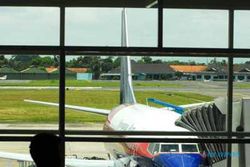 BANDARA ADI SOEMARMO: Jam Operasional Bandara Diserukan Ditambah