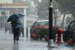 Siklon Dahlia Berlalu, BKMG Sebut Cuaca Ekstrem Masih Mengintai