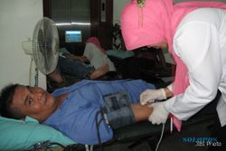 PENDONORAN DARAH: Seratusan Warga Donorkan Darah di SOLOPOS