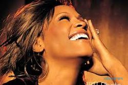  Sebelum Meninggal, WHITNEY HOUSTON Pesta di Beverly Hilton