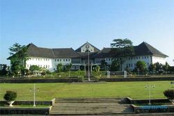 PEMILIHAN REKTOR UNDIP : Ini Dia 3 Calon Rektor Universitas Diponegoro…